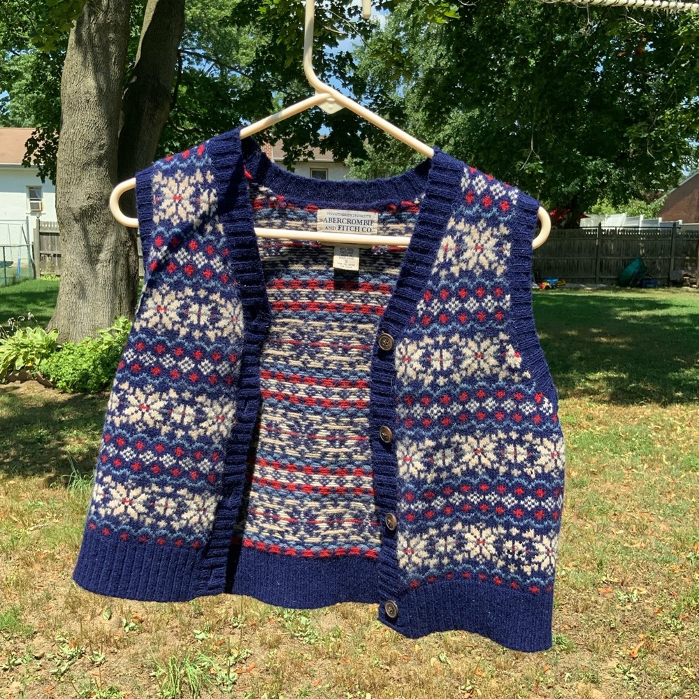 Vintage Abercrombie & Fitch wool sweater vest, small